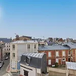 Les Volets Bleus De - Centre - 滨海图维列