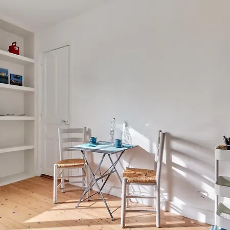 Les Volets Bleus De - Centre - * Trouville-sur-Mer