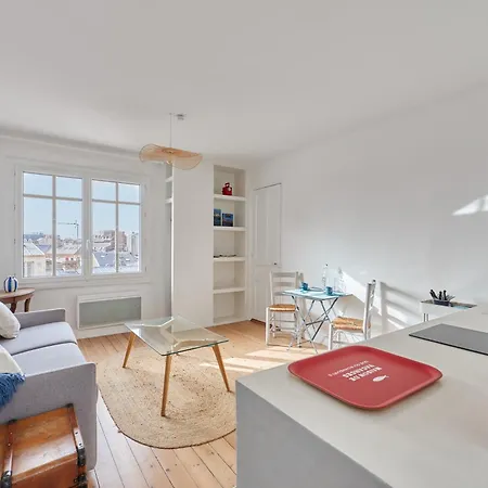 Vakantiehuis Les Volets Bleus De - Centre -